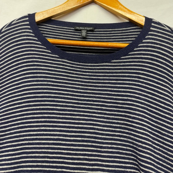 Eileen Fisher Navy Striped Knit oversized sweater medium - Picture 5 of 8